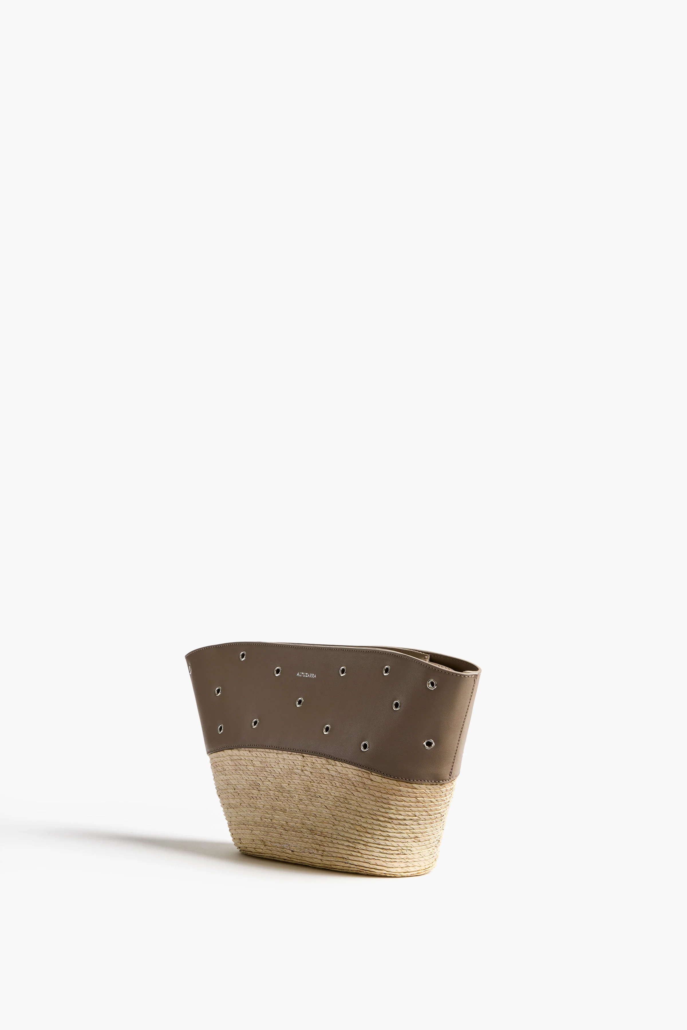 Basket Clutch - Image 3