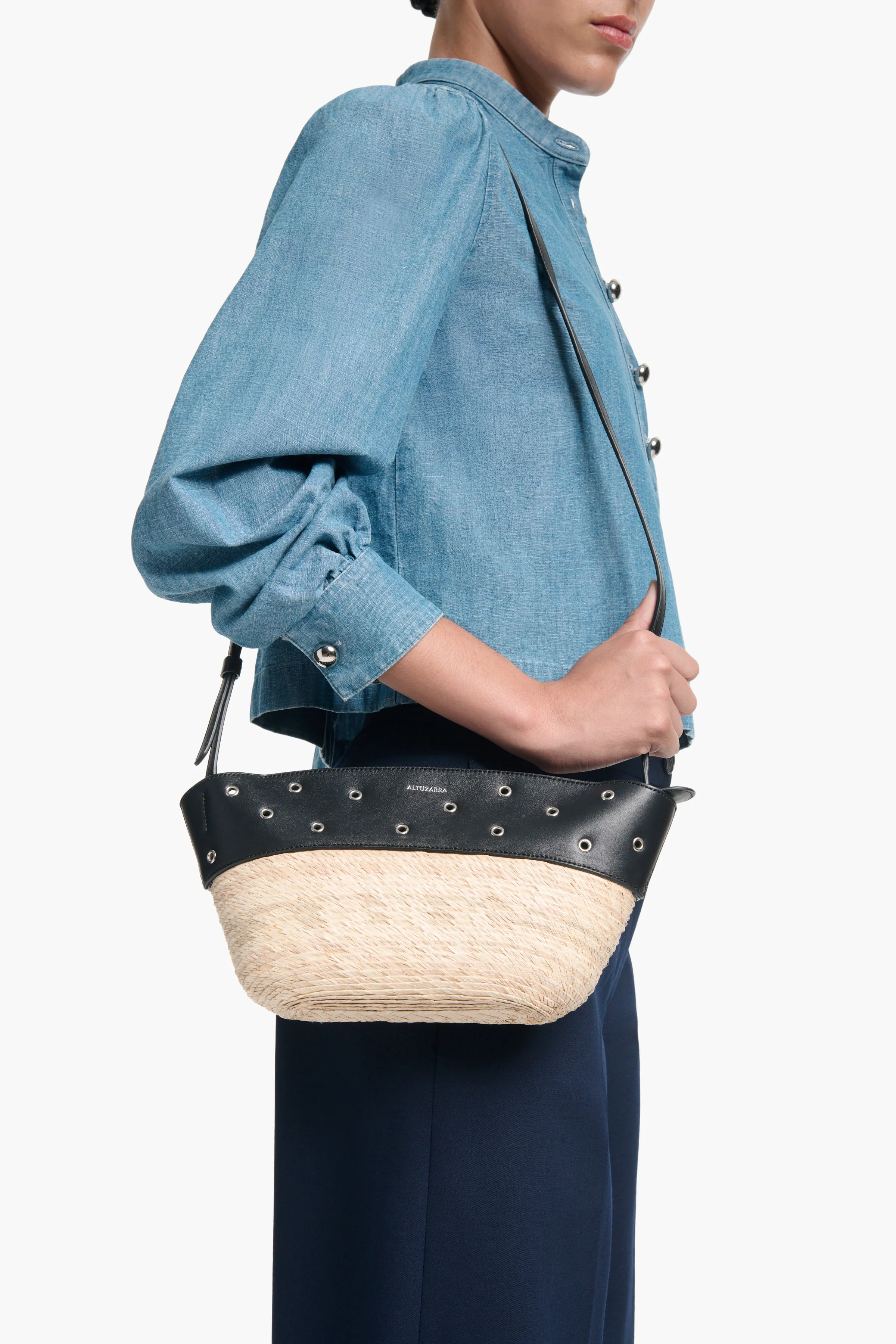 Knot Basket Crossbody - Image 2