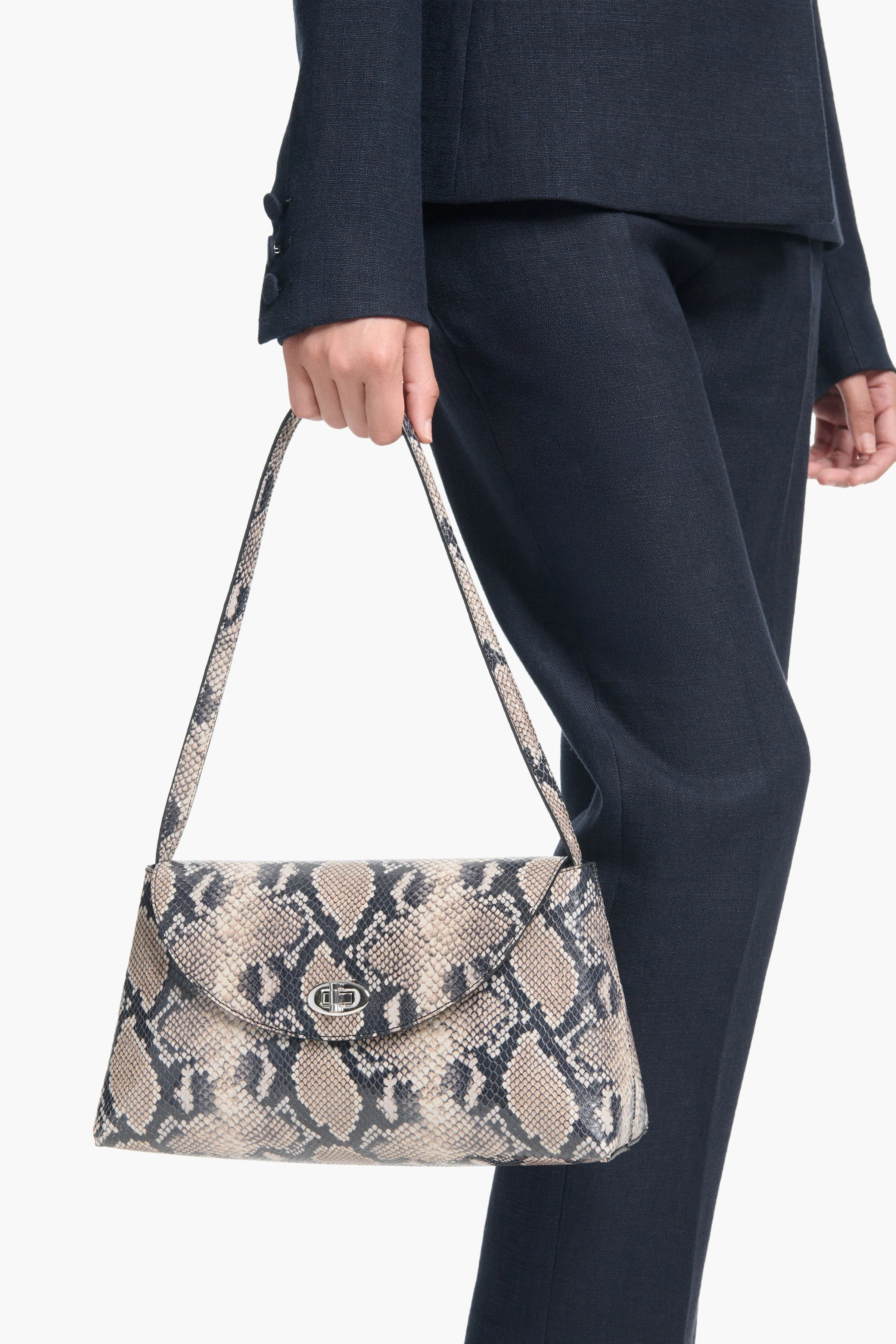 Loquette Flap Bag - Image 2